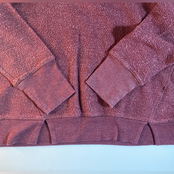 Maurice’s Women’s Size Medium Sweatshirt - Picture 3 of 7